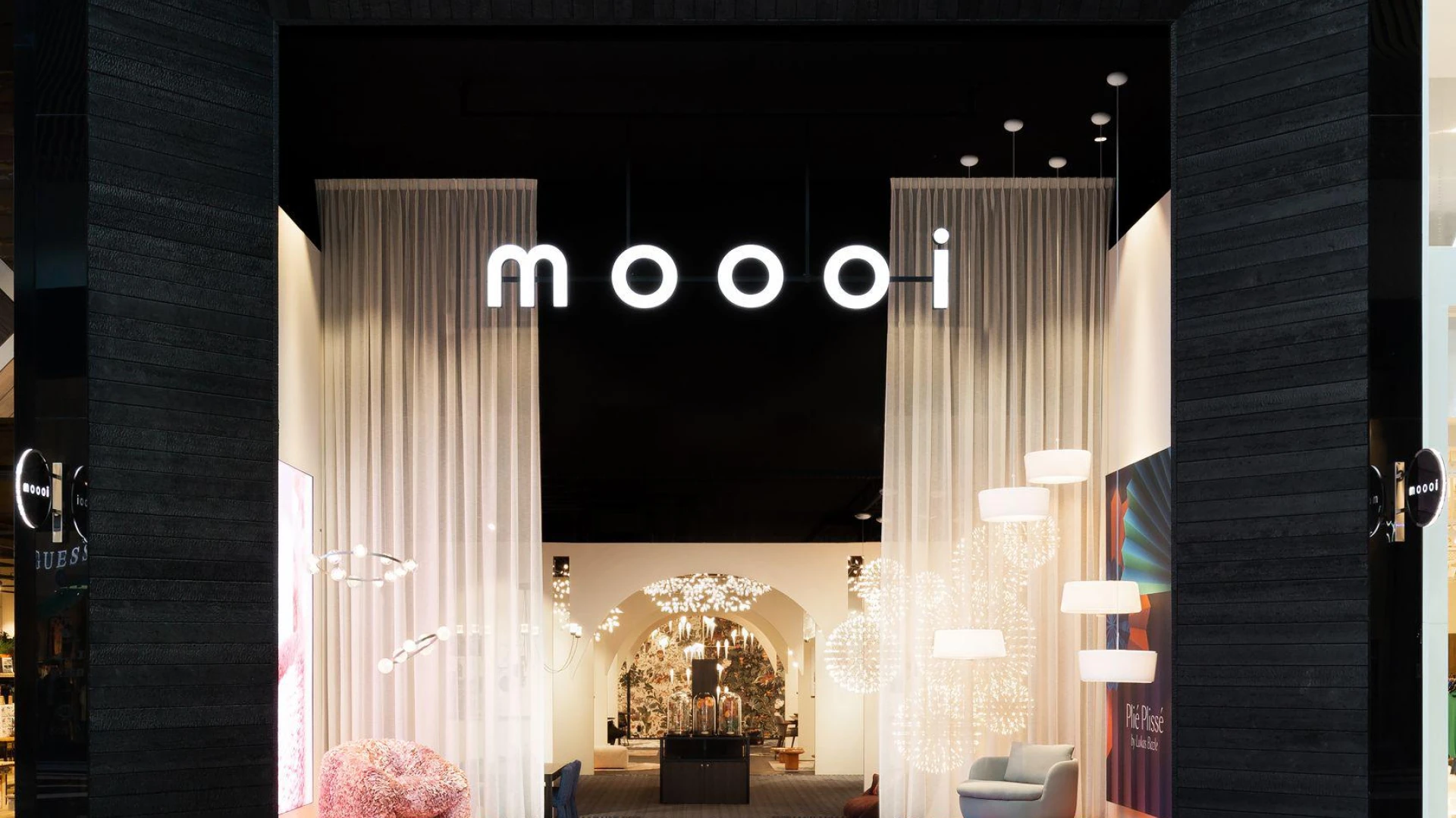 Moooi Store The Hague Facade
